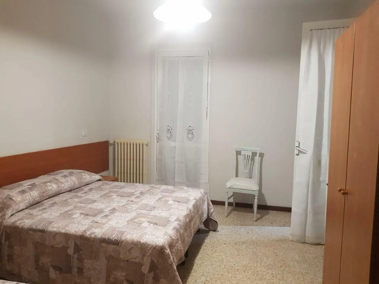 Sabatelli Bed And Car Hotel Florence Guest house