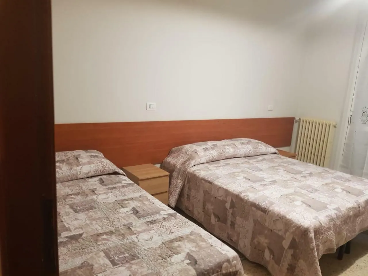 Sabatelli Bed And Car Hotel Florence Italy