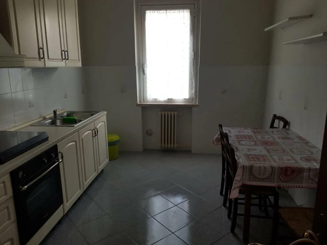 Guest house Sabatelli Bed And Car Hotel Florence